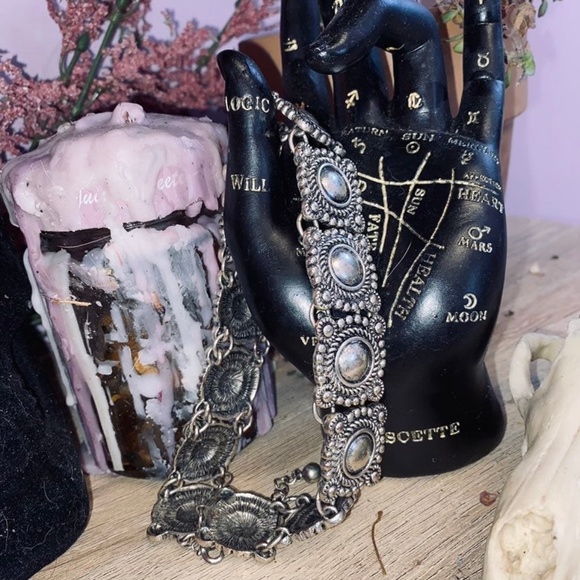 Witchy Metal Choker - Picture 2 of 2